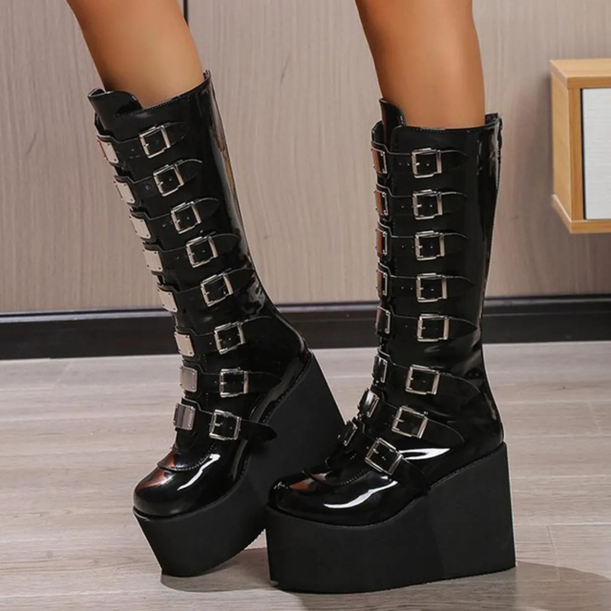Zeppe invernali Piattaforma donna Stivali Chelsea Tacchi alti Scarpe alte al ginocchio 2023 Nuovo designer Goth Stivali Pompe Mo